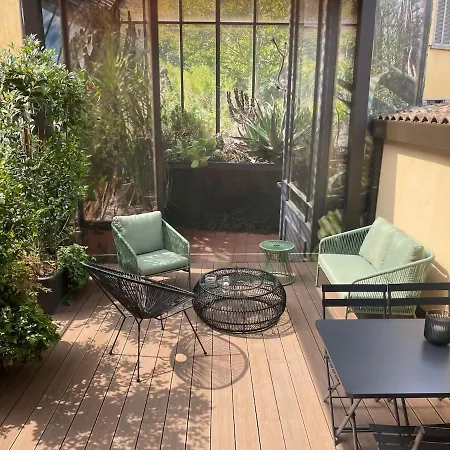Apartment Olive Garden Stylish With Cozy Terrace *